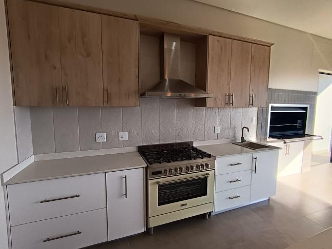 3 Bedroom Property for Sale in Hartenbos Heuwels Western Cape
